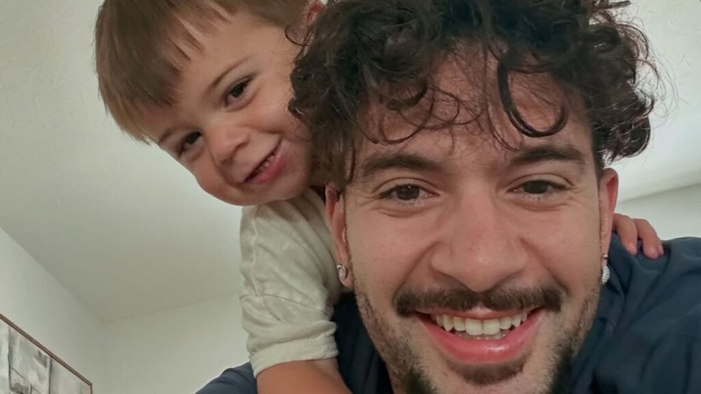FaZe Temperrr with his son
