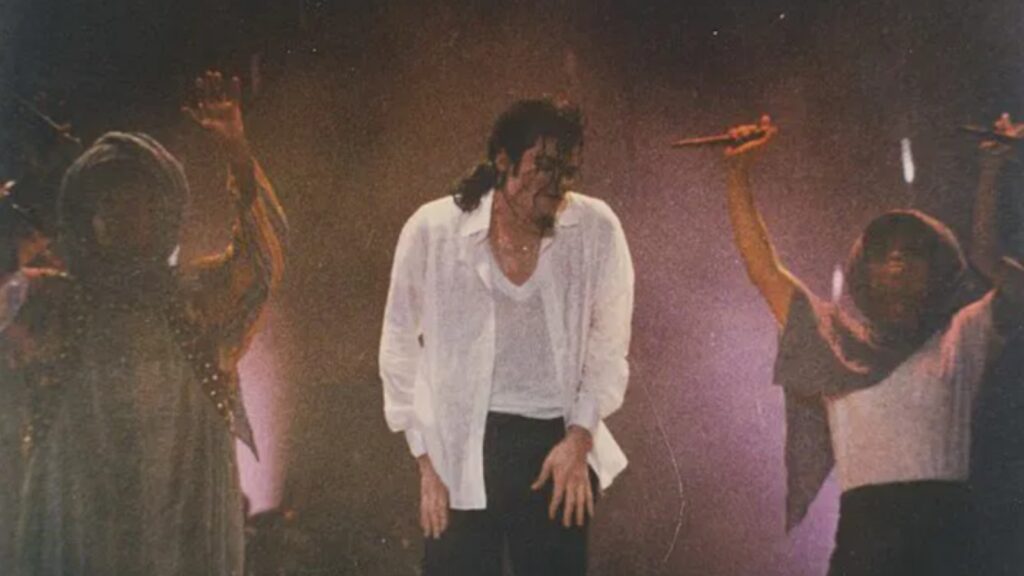 Michael Jackson's $400 Million Lawsuit: Two Men Want MJ's Daughter Paris to Pay Them 39 Michael Jackson on stage