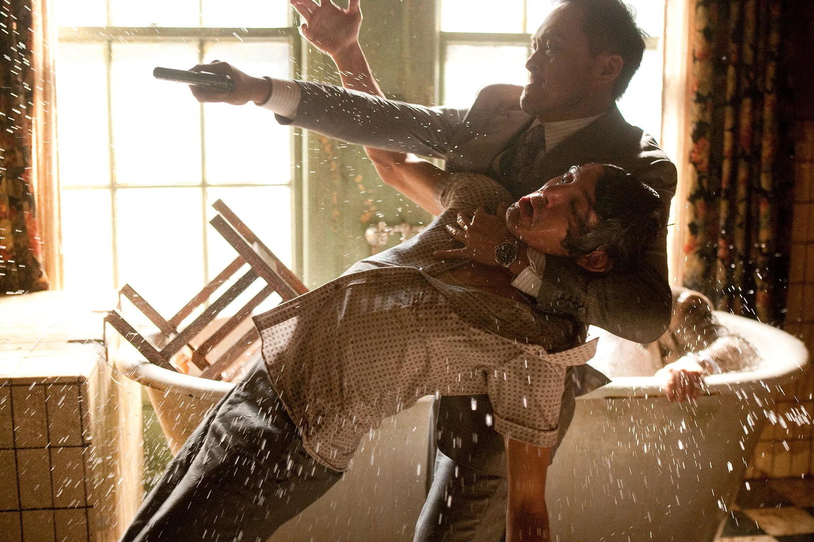 Kick Inception Inception Ending Explained: The Definitive Proof Leonardo DiCaprio’s ...