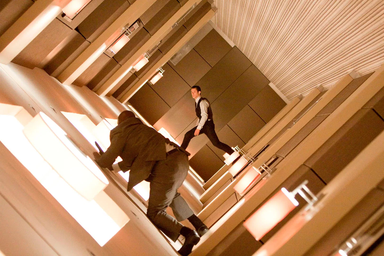 Como Termina Inception Inception Ending Explained: The Definitive Proof Leonardo DiCaprio’s ...