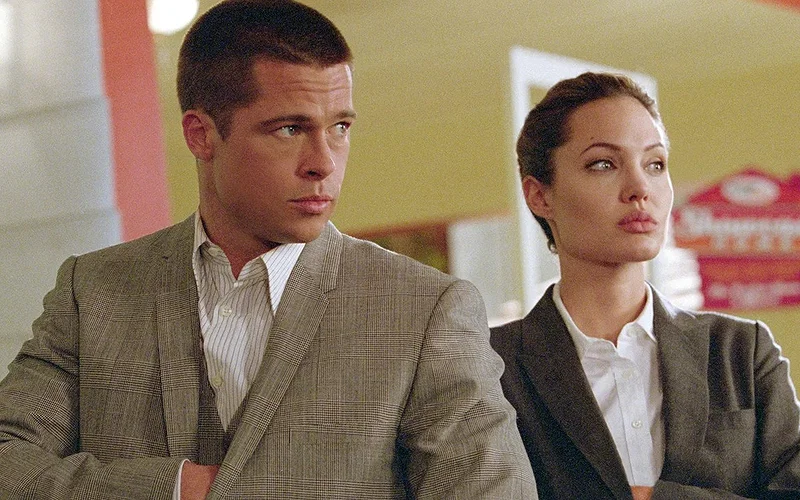 Brad Pitt and Angelina Jolie in Mr and Mrs Smith