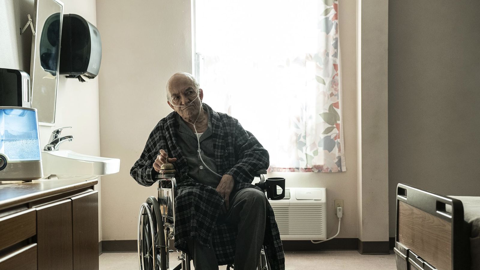 The Blacklist Mob Boss No One Remembers Is Played by Breaking Bad's ...