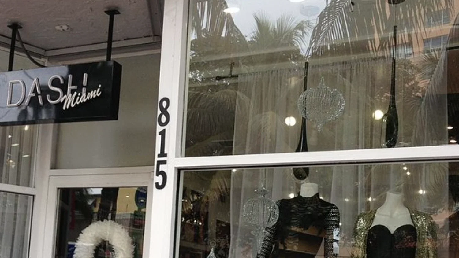Dash Store What Happened to Kim, Kourtney & Khloe Kardashian’s DASH? Details Inside