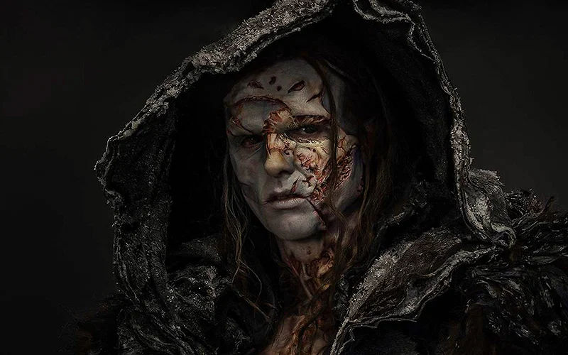 jacob elordi as The Creature in frankenstein movie