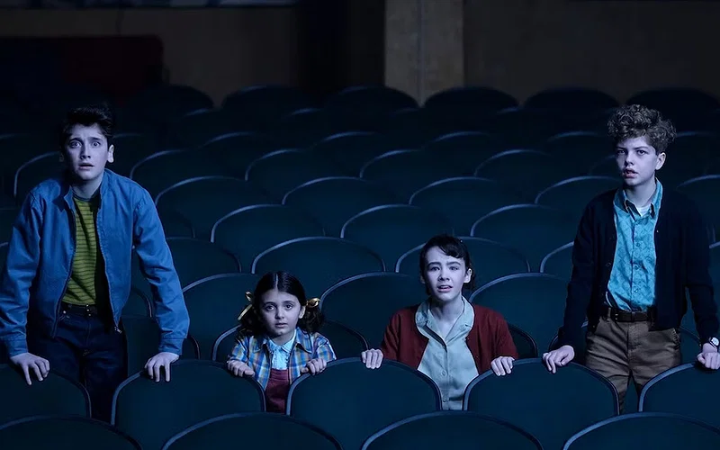 A few kids in a theater in IT: Welcome to Derry