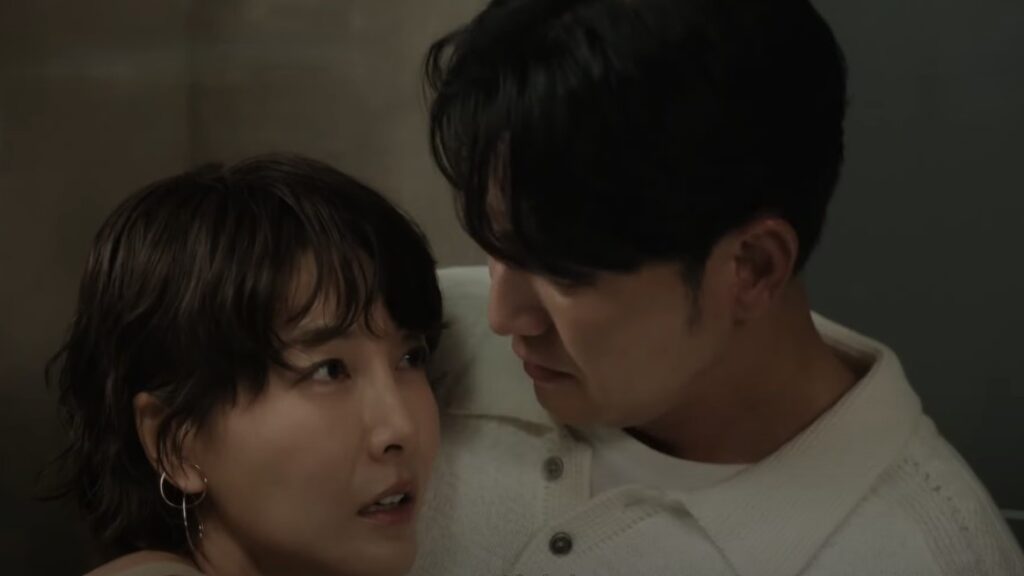 No Next Life Season 1 Episode 2: Release Date, Time & Where to Watch 50 Romantic scene between Jin Seo-yeon and Yoon Park in No Next Life Korean drama series
