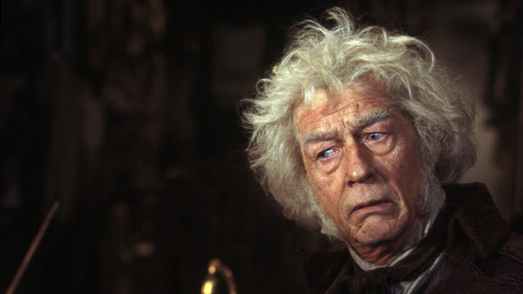 Garrick Ollivander in Harry Potter 