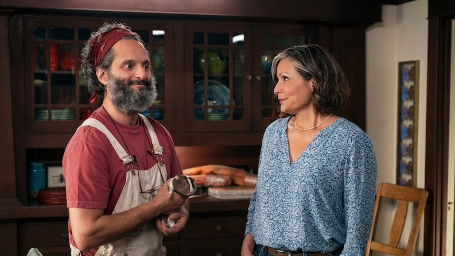 A Man on the Inside Season 2 Ending Explained: What Happens to Charles ...