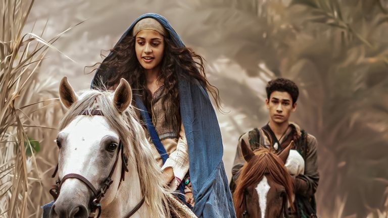 Untold Story of Yellowstone Star's Acting Journey Revealed Ahead of 'Kevin  Costner Presents: The First Christmas'