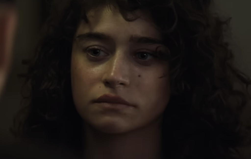 Is Odessa A’zion Single? Inside the Dating History of Timothée Chalamet’s ‘Marty Supreme’ Co-Star 1