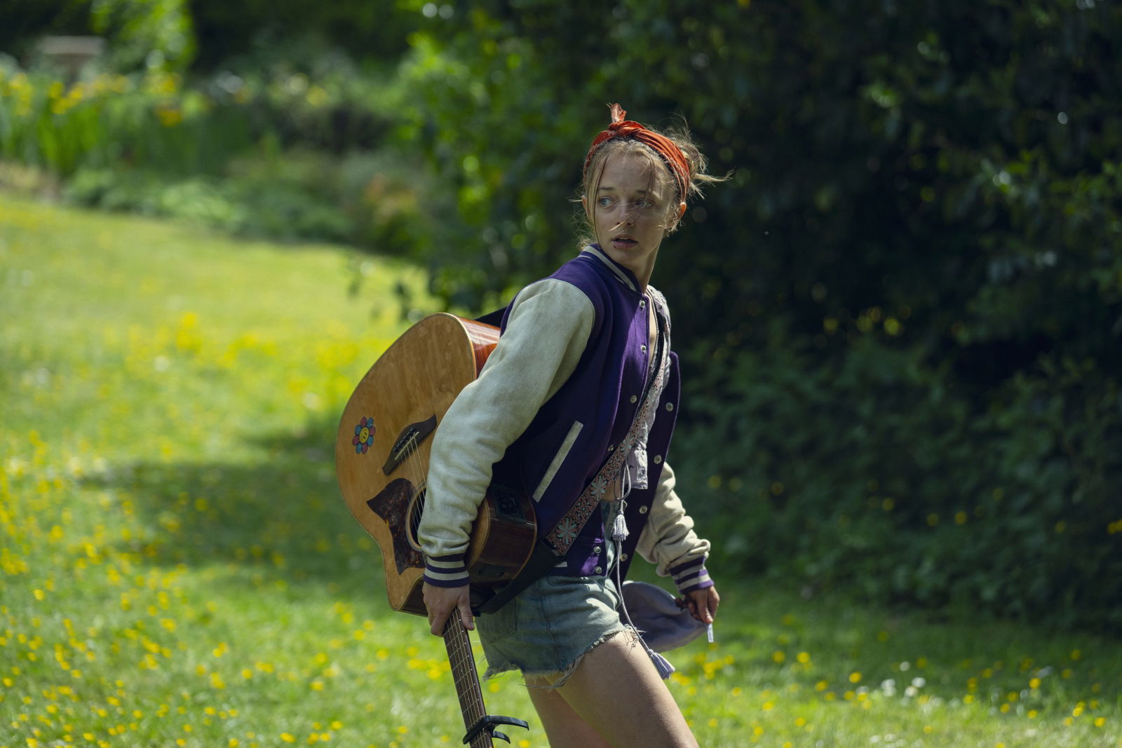 Run Away Review — An Overly Convoluted Slog of a Mystery Story