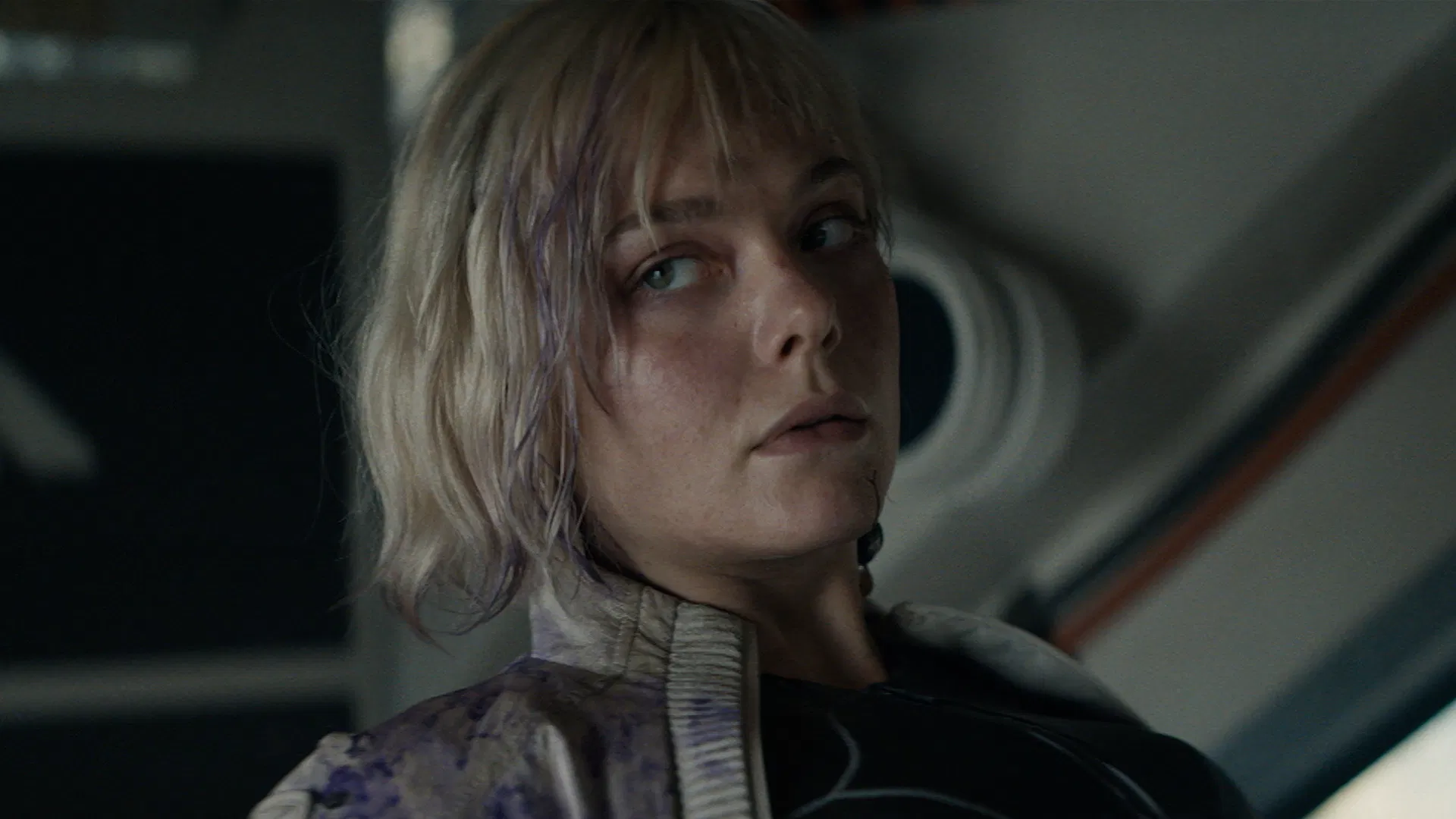 Elle Fanning in a still from Predator: Badlands