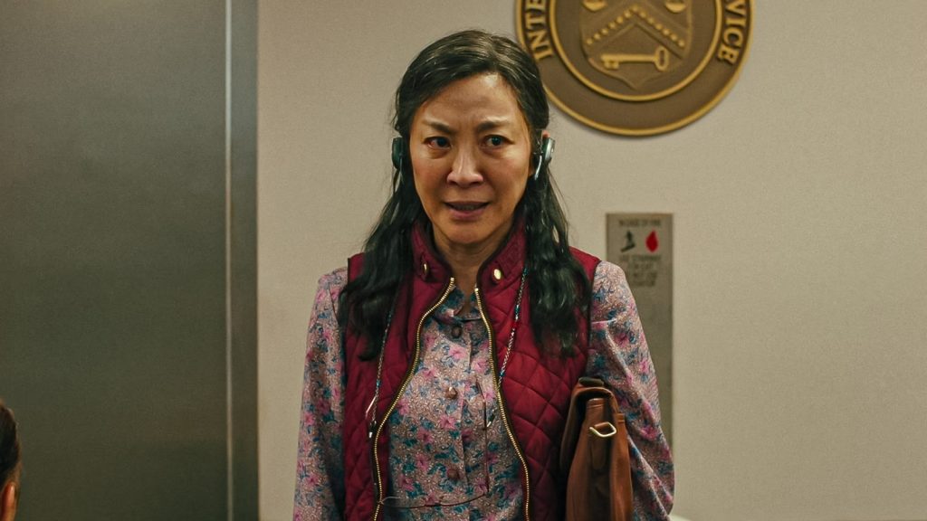 michelle yeoh as evelyn wang in everything everywhere all at once