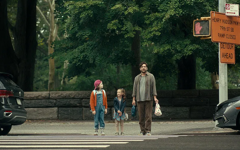 Fantasy Life Review: A Charming but Unoriginal New York Rom-Com With a Star-Studded Ensemble