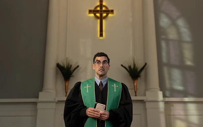 Dan Levy and Taylor Ortega Shine in Crime-Driven Comedy 22 Dan Levy as Nicky in BIG MISTAKES.