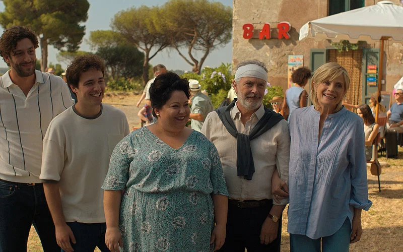 Surprisingly Riveting Rom-Com Breathes New Life into Tired Tropes 30 (from left) Matteo (Lorenzo de Moor), Enzo (Tommaso Cassissa), Francesca (Stella Pecollo), Vincenzo (Paolo Sassanelli) and Gabriella (Isabella Ferrari) in You, Me and Tuscany, directed by Kat Coiro.