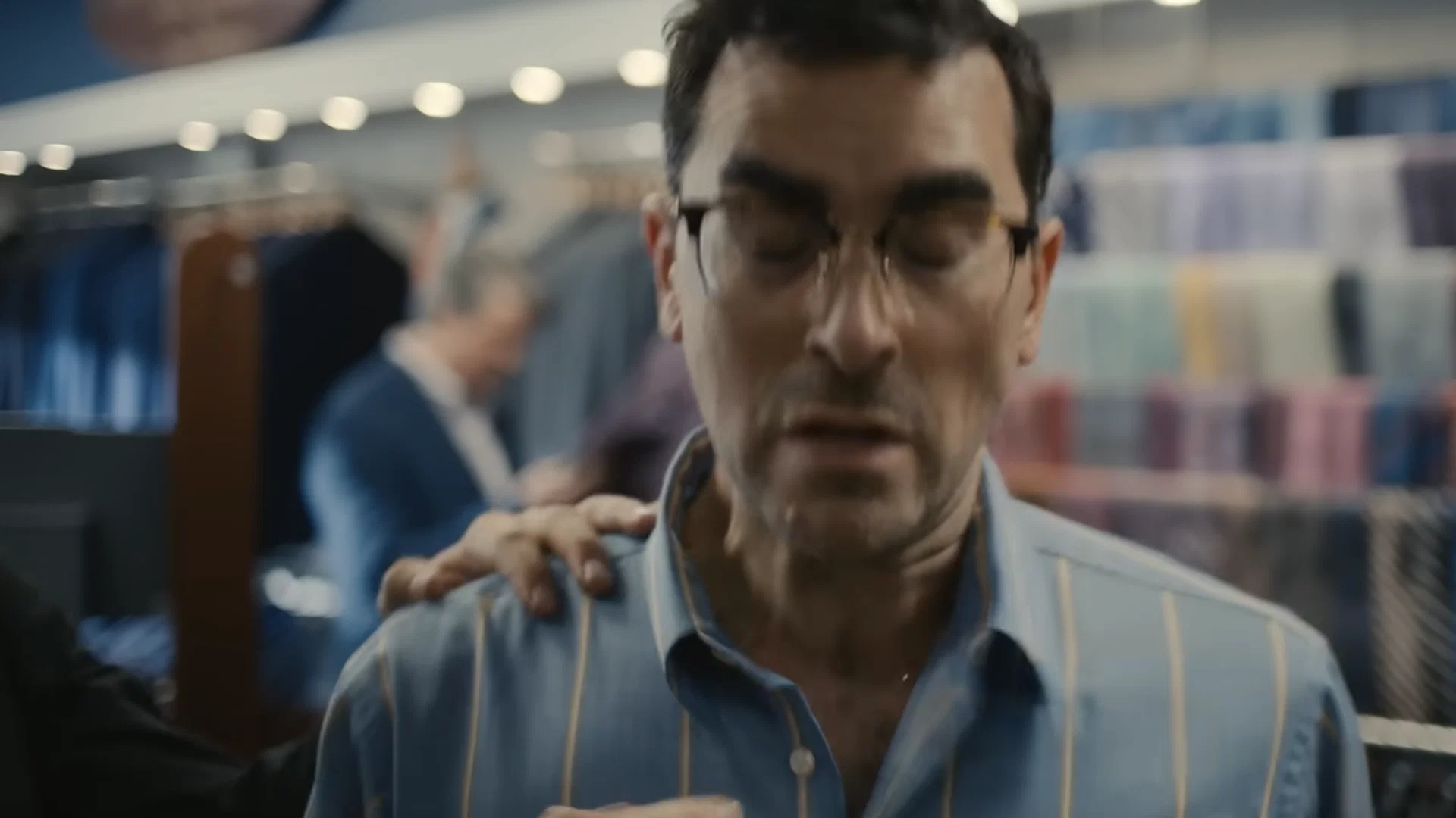 The Most-Asked Questions About Big Mistakes, Answered 9 Dan Levy plays Nick in Big Mistakes