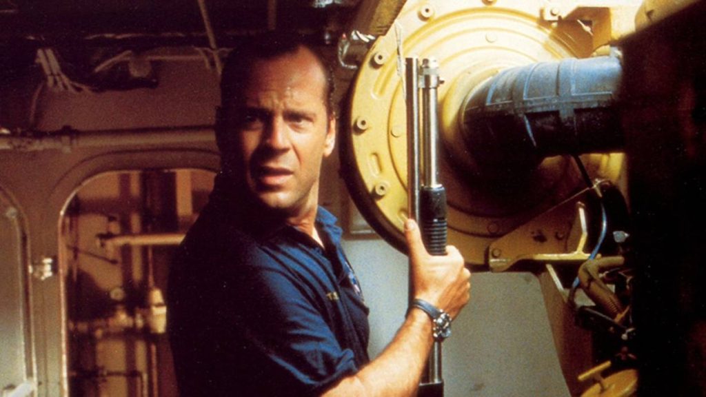 Bruce Willis in Striking Distance