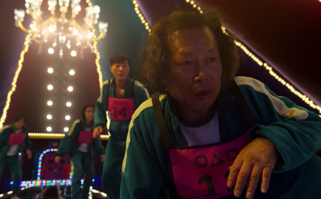 Players trying to cross the Glass Bridge in Squid Game Season 1