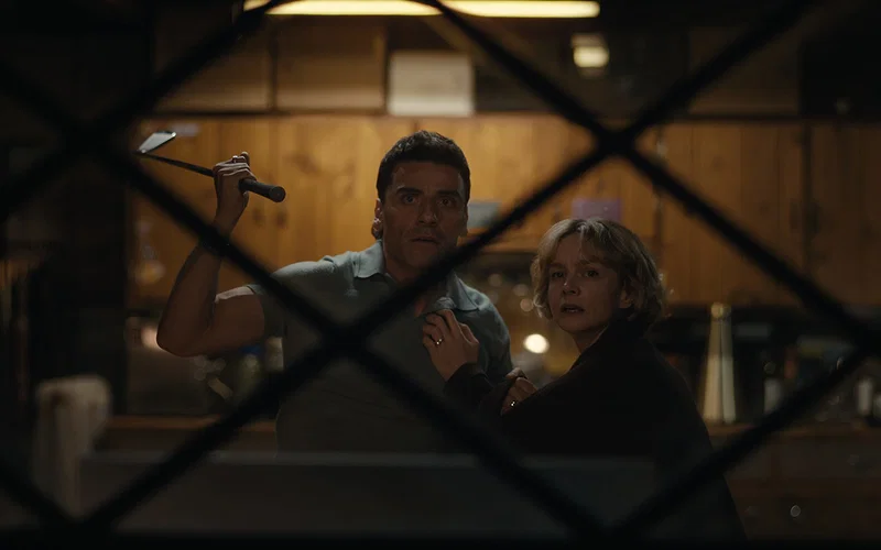 A Brilliant, Exciting Follow-Up Shackled by Its Own Franchise 1 Beef. (L to R) Oscar Isaac as Josh Martin, Carey Mulligan as Lindsay Crane-Martin in episode 201 of Beef. Cr. Courtesy of Netflix © 2026