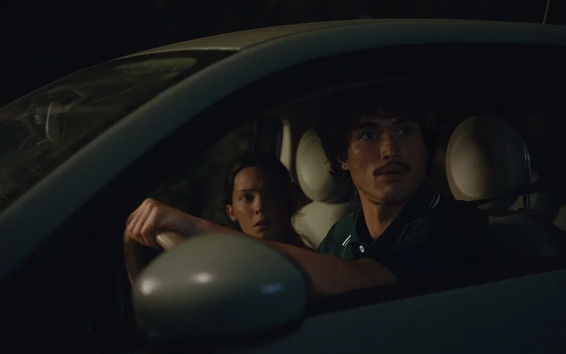 A Brilliant, Exciting Follow-Up Shackled by Its Own Franchise 4 Beef. (L to R) Cailee Spaeny as Ashley Miller, Charles Melton as Austin Davis in episode 201 of Beef. Cr. Courtesy of Netflix © 2026