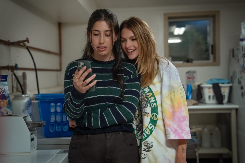 ROOMMATES. (L to R) Sadie Sandler as Devon and Chloe East as Celeste in Roommates. Cr. Scott Yamano/Netflix © 2026.