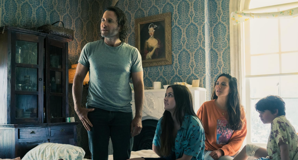 Eion Bailey, Simon Webster, Catalina Sandino Moreno, and Hannah Cheramy in Choosing Day (2022)