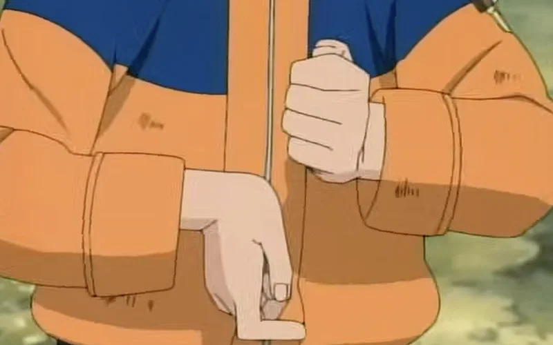 naruto trying the Summoning Technique jutsu by biting his thumb to form the boar handseal