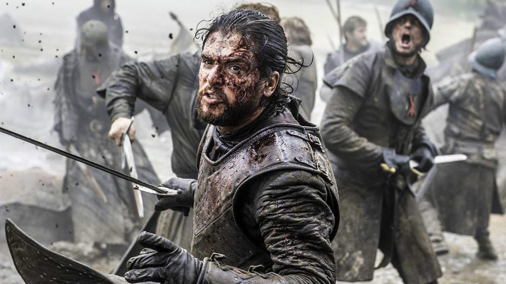 jon snow fighting on battle of the bastards in game of thrones