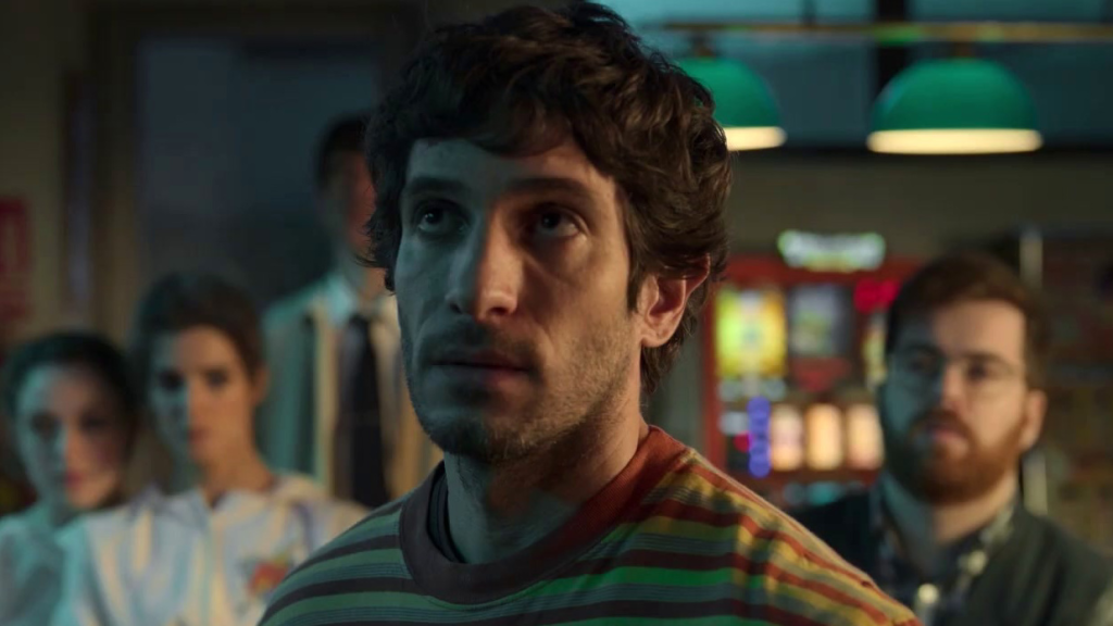 a still from the spanish superhero drama series the neighbor