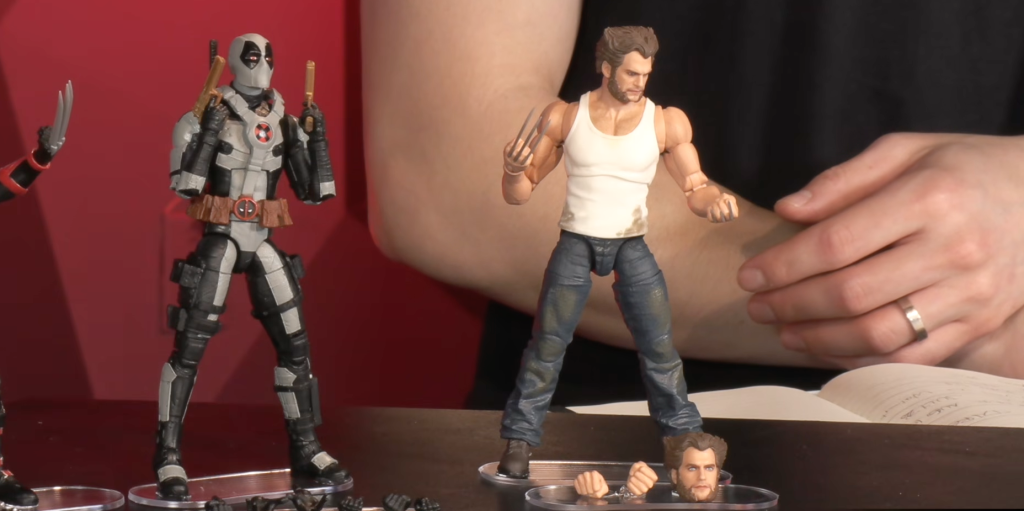 Henry Cavill's Cavillrine action figureine Marvel Legends