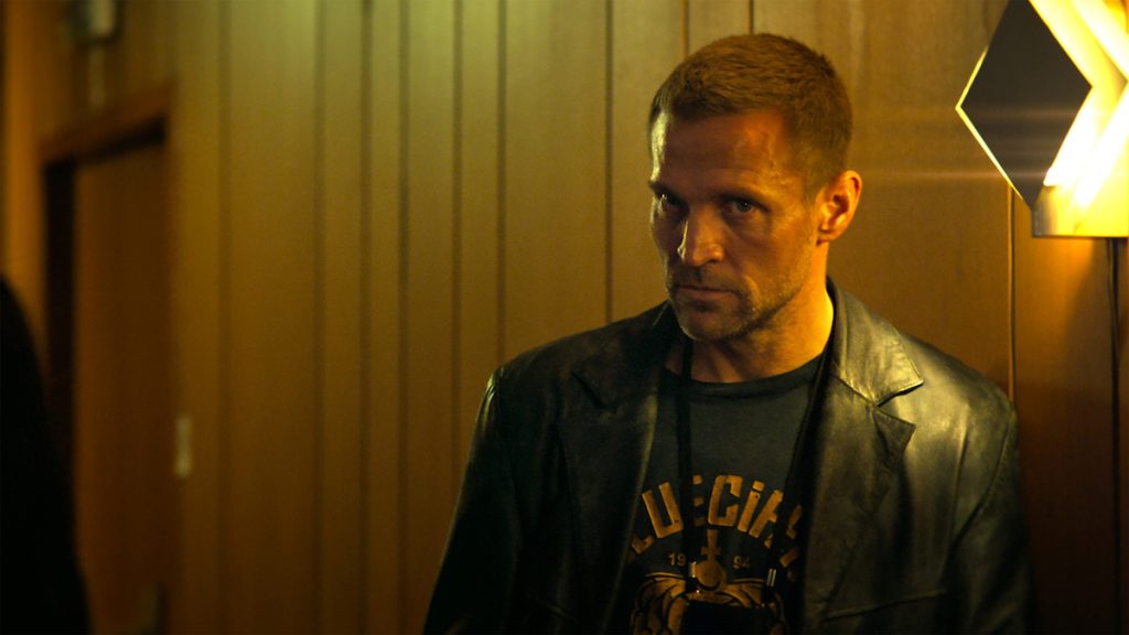 Tobias Santelmann as Detective Hole