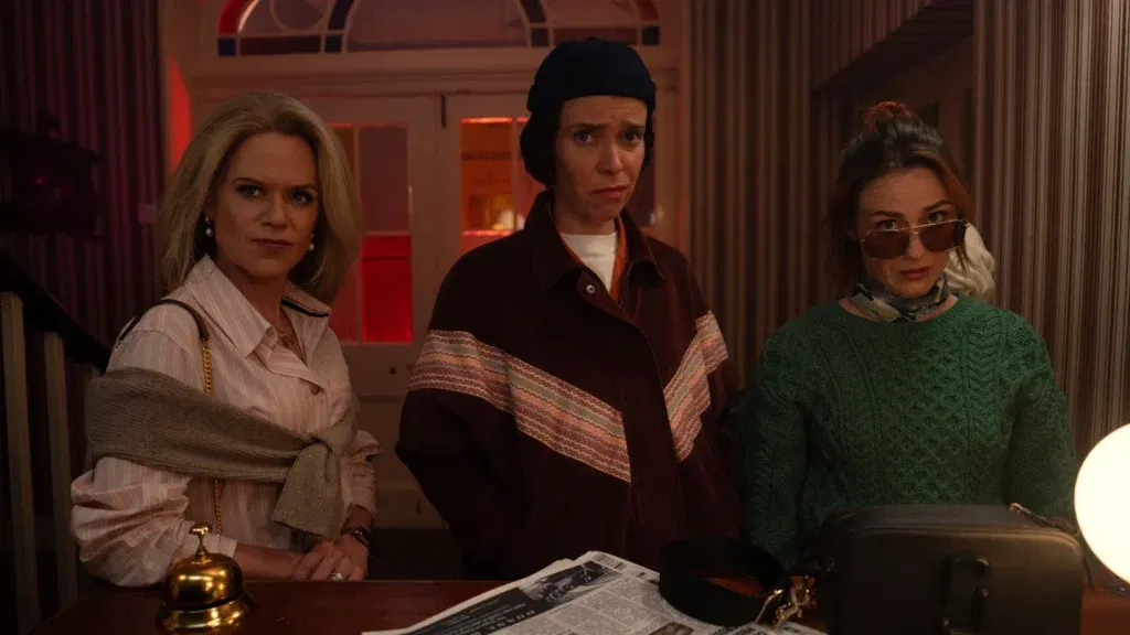 The three ladies come to the wake