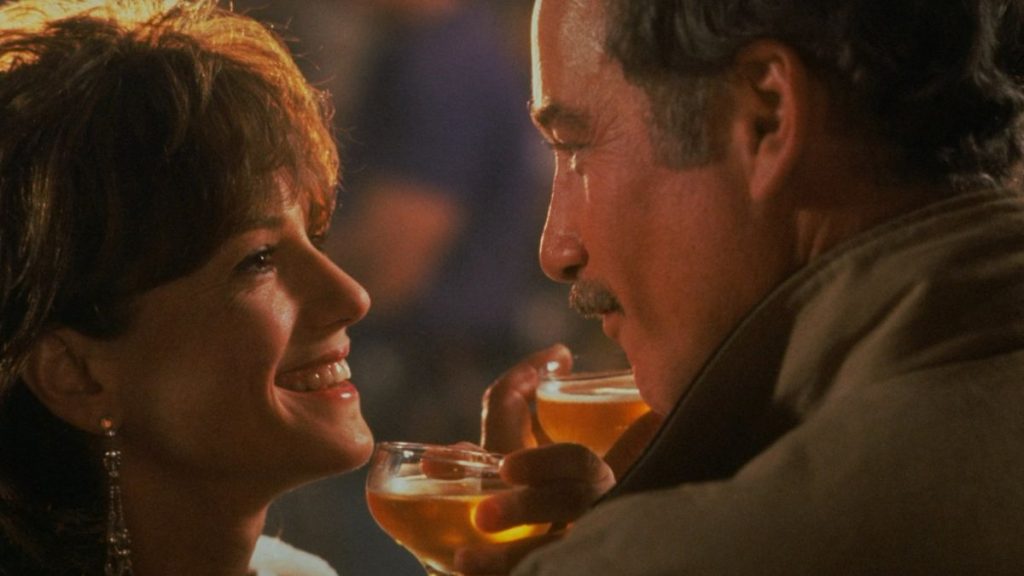 Holly Hunter and Richard Dreyfuss in Always