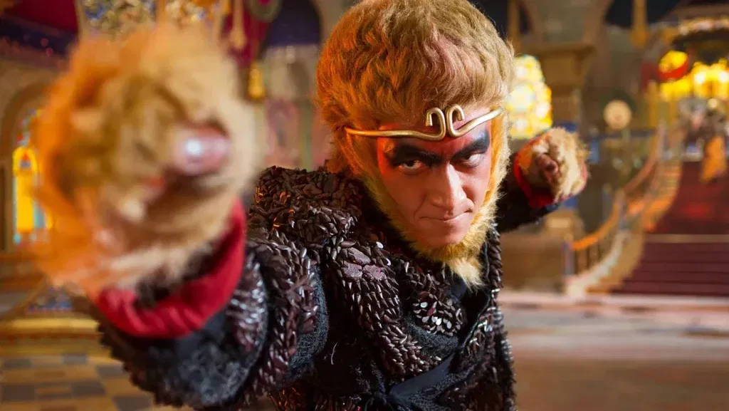 The monkey king, sun wukong, preparing to fight 