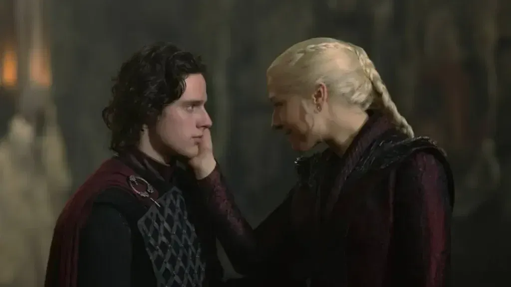 Jacaerys Velaryon and Queen Rhaenyra in House of the Dragon