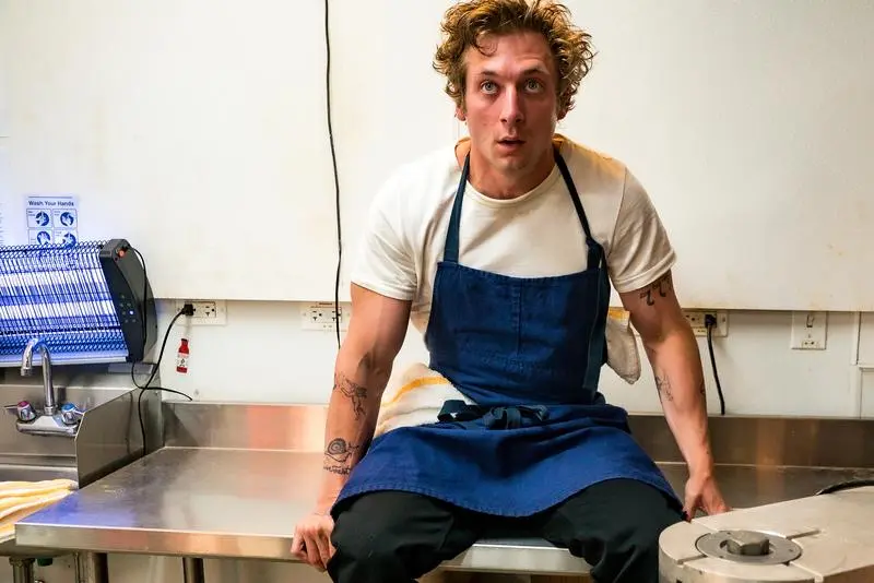 jeremy allen white in the bear season 5