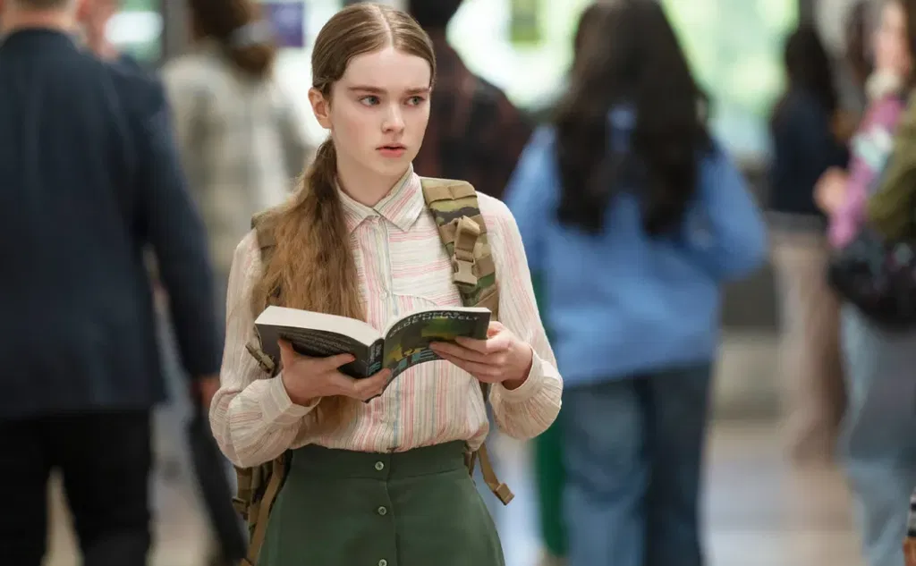 Summer H. Howell as Carietta "Carrie" White in Carrie