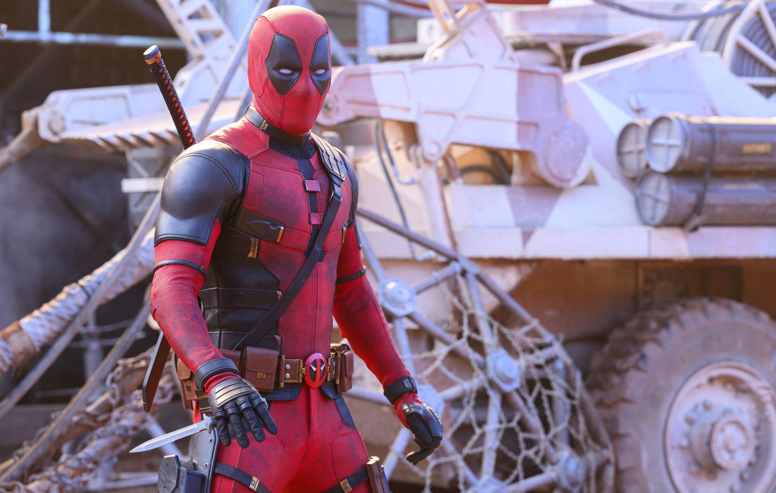 Deadpool-in-Deadpool-Wolverine