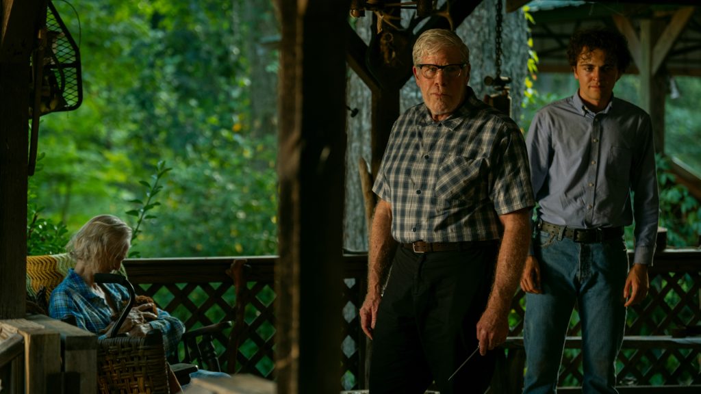 Robert Cady and Luke confront Anna at the Cady property moments before the shocking revelation about Luke's true parentage throws the family into chaos.