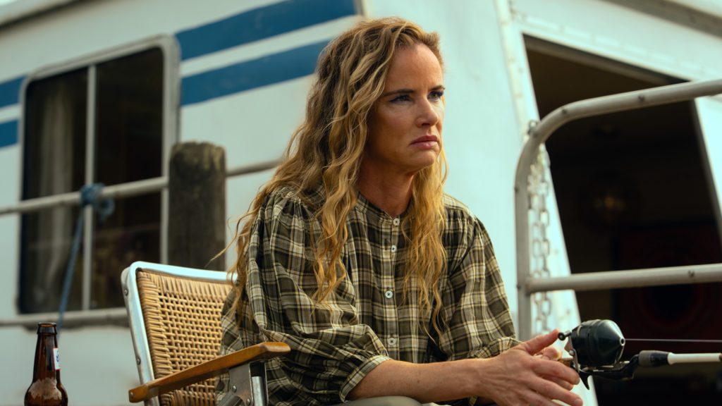 Crystal Cady reluctantly recounts her past to Anna, revealing long-buried truths that reshape the mystery surrounding Max Cady and his family
