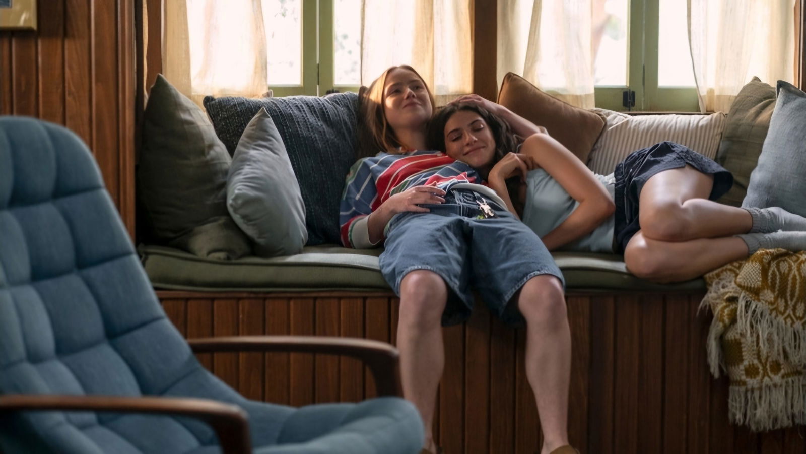 Amélie Hoeferle and Ella Rubin in Sterling Point (2026) | Image via Amazon MGM Studios