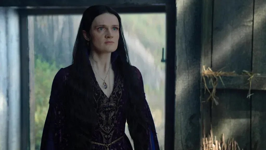 Alys Rivers stands inside Harrenhal in House of the Dragon Season 3.