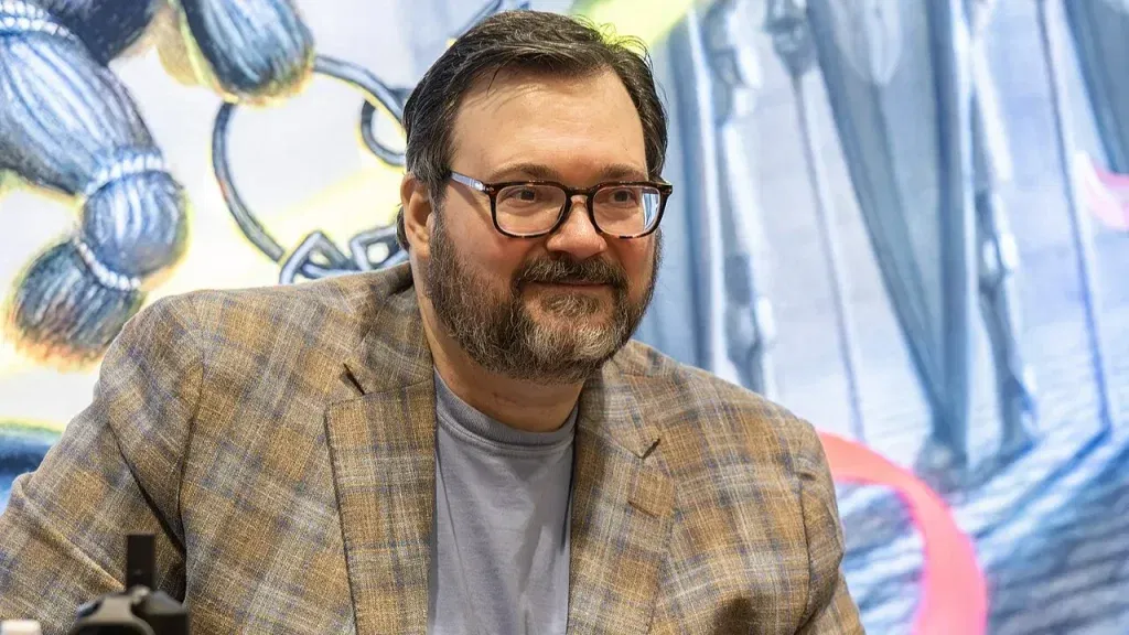 Brandon Sanderson