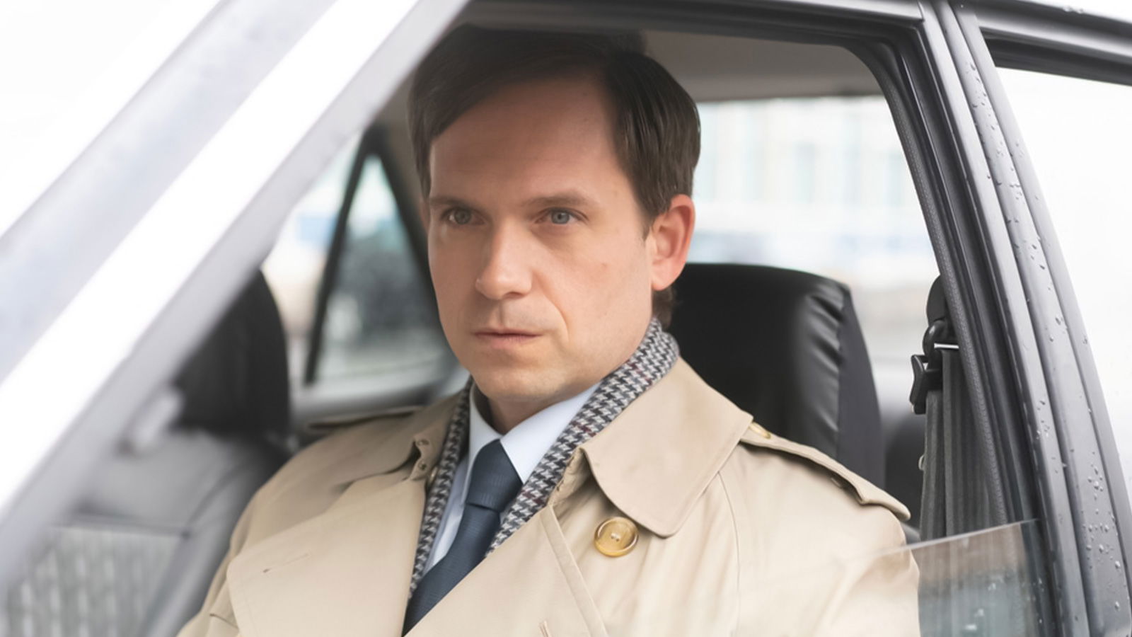 Suits Star’s 6-Episode Netflix Series With 100% RT Score Mogs Streaming Charts
