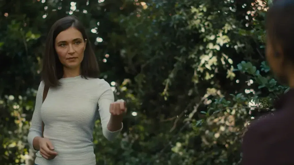 Lioness Season 3 Episode 3 Recap: What Is Joe Planning With Oleksandra? 6 Elizaveta Neretin as Oleksandra Balakin in Lioness Season 3