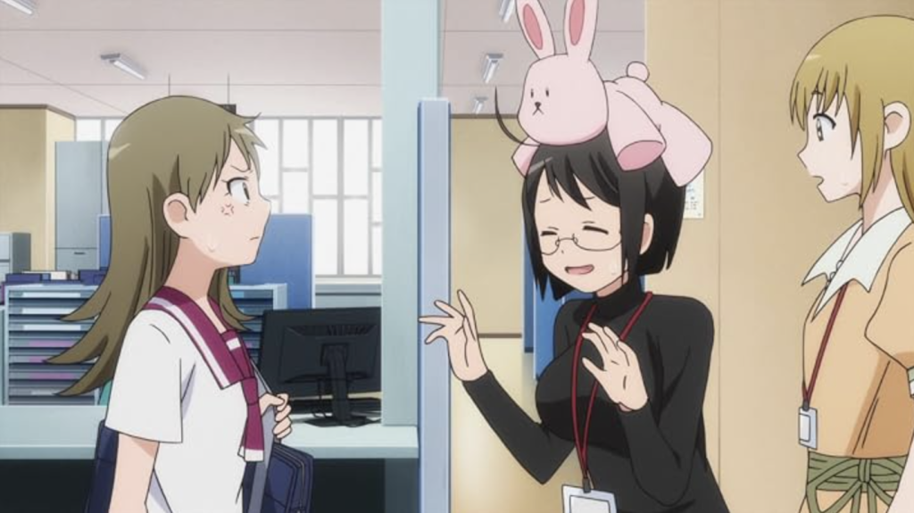 The Most Underrated Comedy Anime of Each Year From the 2010s, Ranked 6 This scene is from the comedy anime series Servant × Service, produced by A-1 Pictures. From left to right are Megumi Chihaya, Lucy Yamagami (wearing the pink rabbit headpiece), and Saya Miyoshi.