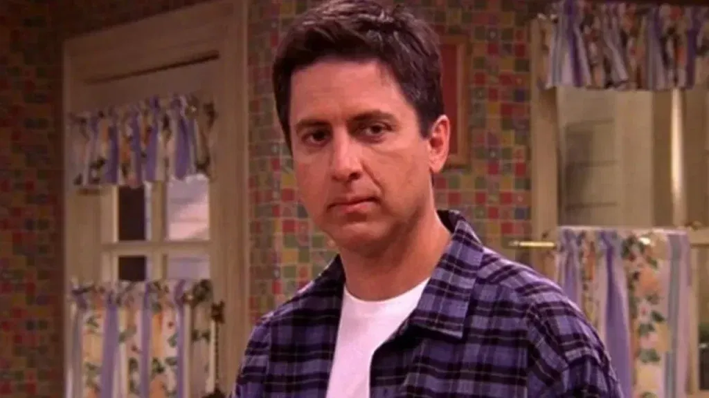 Ray Romano in a still from Everybody Loves Raymond