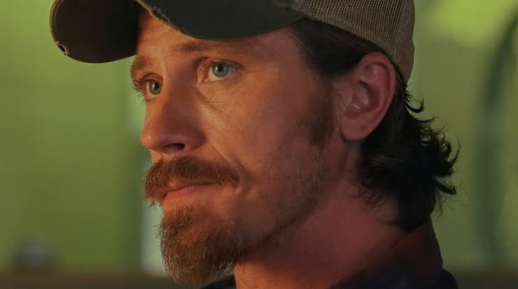 Garrett Headlund as Mitch