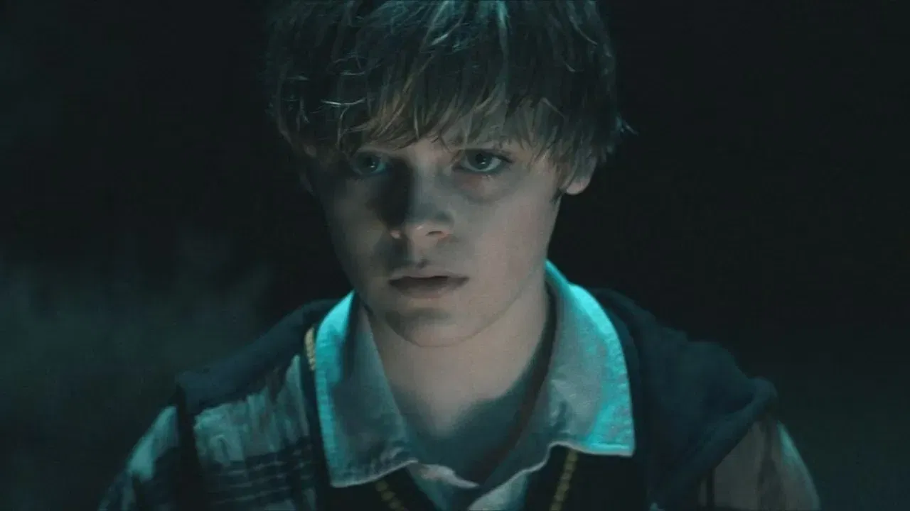 Billy Barratt in Invasion